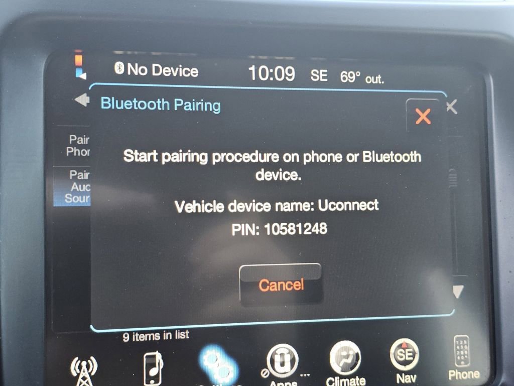 Used 2018 Jeep Cherokee Latitude Plus image 13