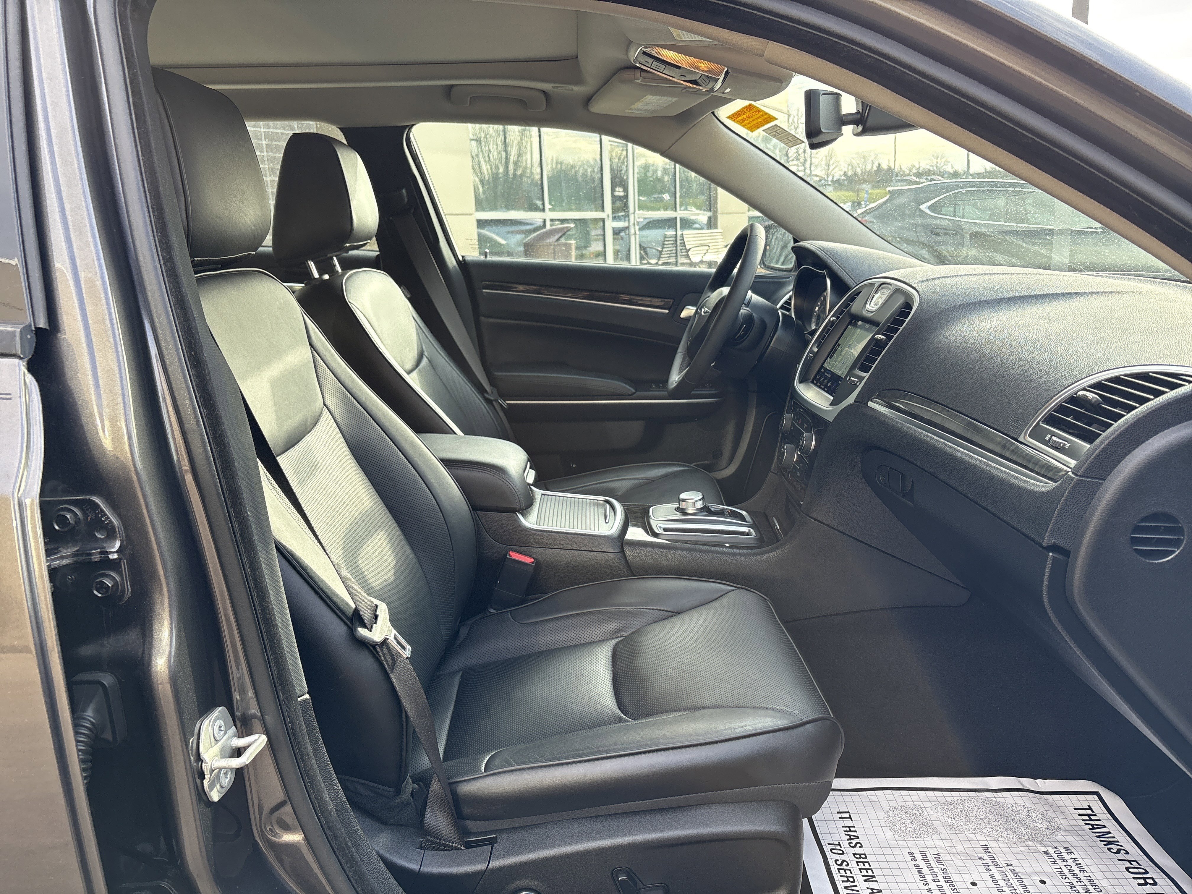 Used 2023 Chrysler 300 Touring L w/ Popular Equipment Group image 33