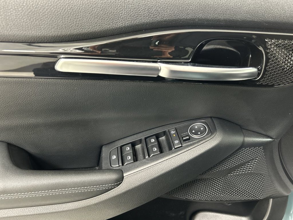 Used 2024 Kia Seltos EX AWD/4WD image 11