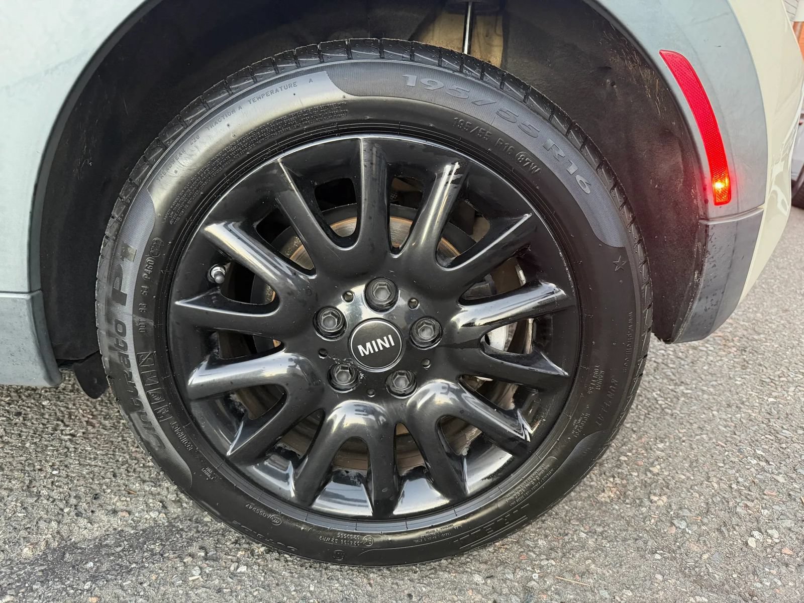Used 2015 MINI Cooper S FWD image 43