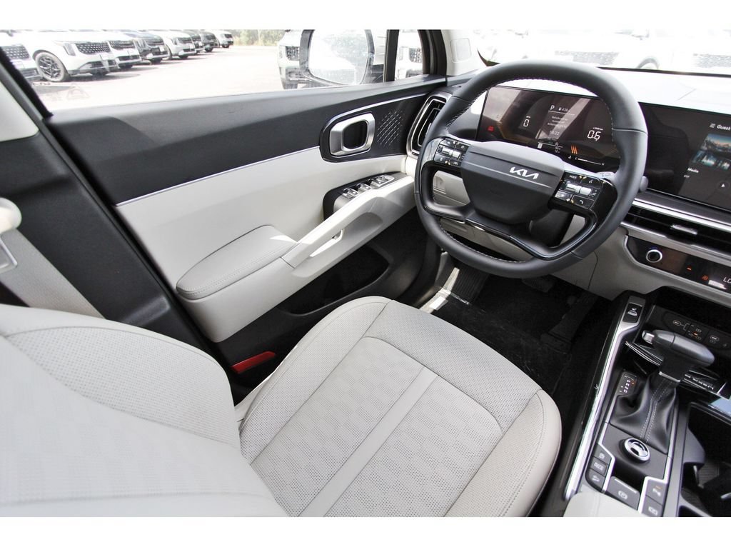 New 2026 Kia Sorento S FWD image 7