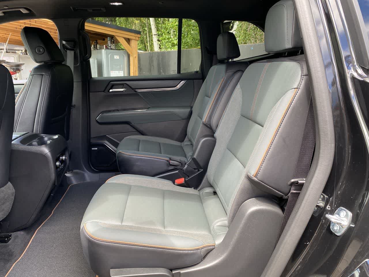 Used 2025 GMC Acadia AT4 w/ LPO, Floor Liner Package AWD/4WD image 16
