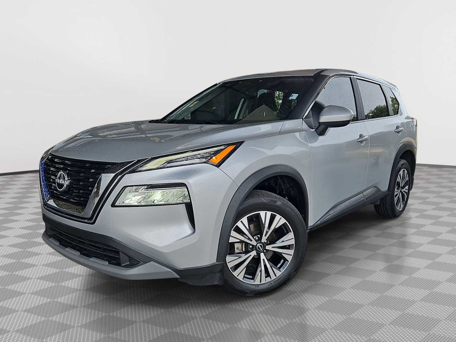 Used 2023 Nissan Rogue SV FWD image 1