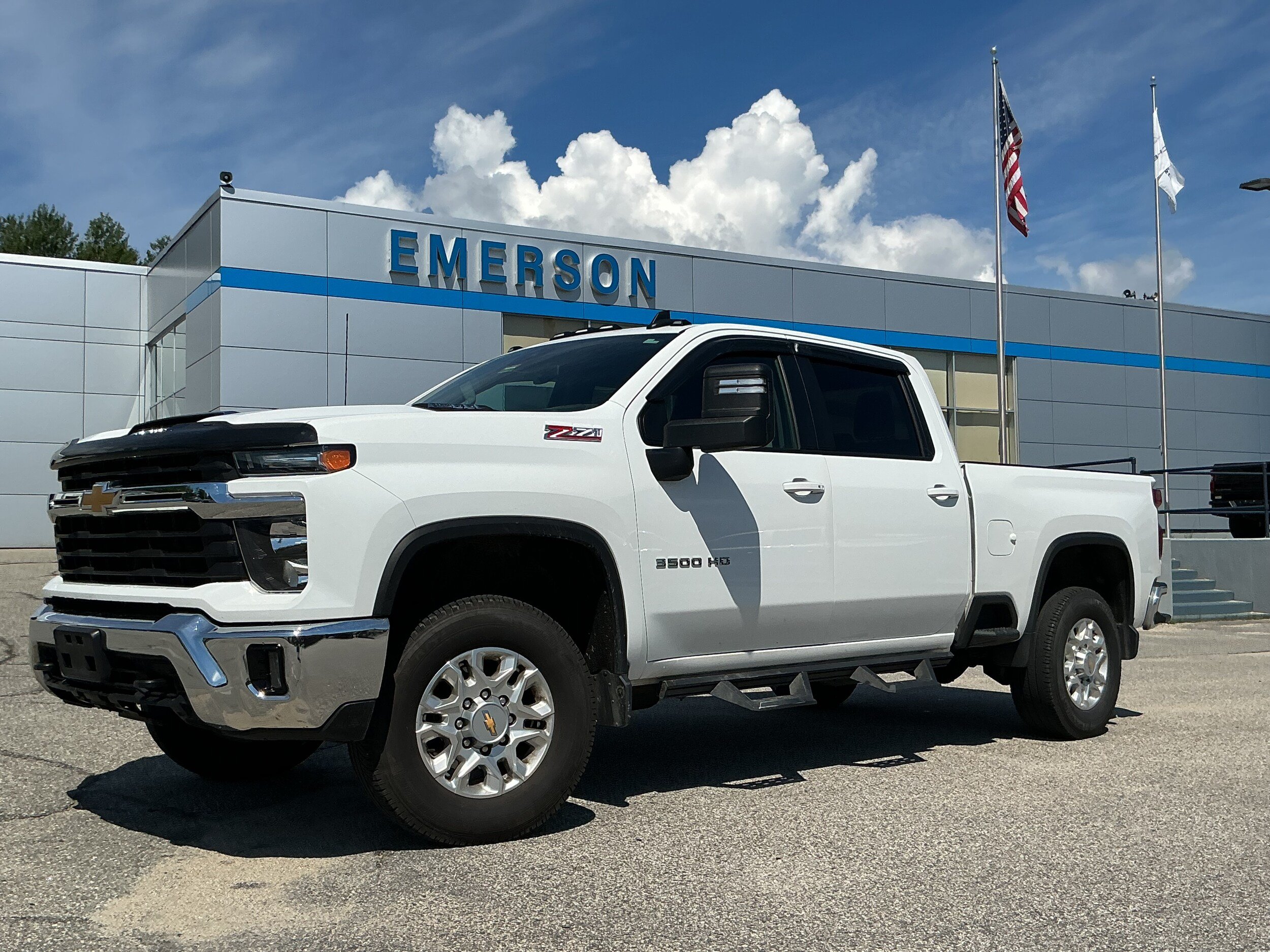 Certified 2024 Chevrolet Silverado 3500 LT w/ Convenience Package AWD/4WD image 8