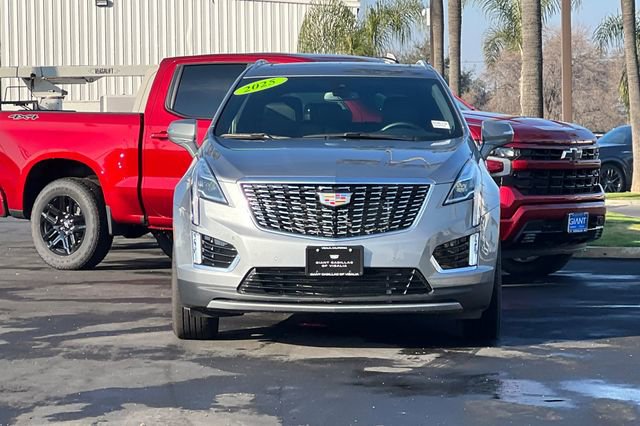 Used 2025 Cadillac XT5 Premium Luxury image 9