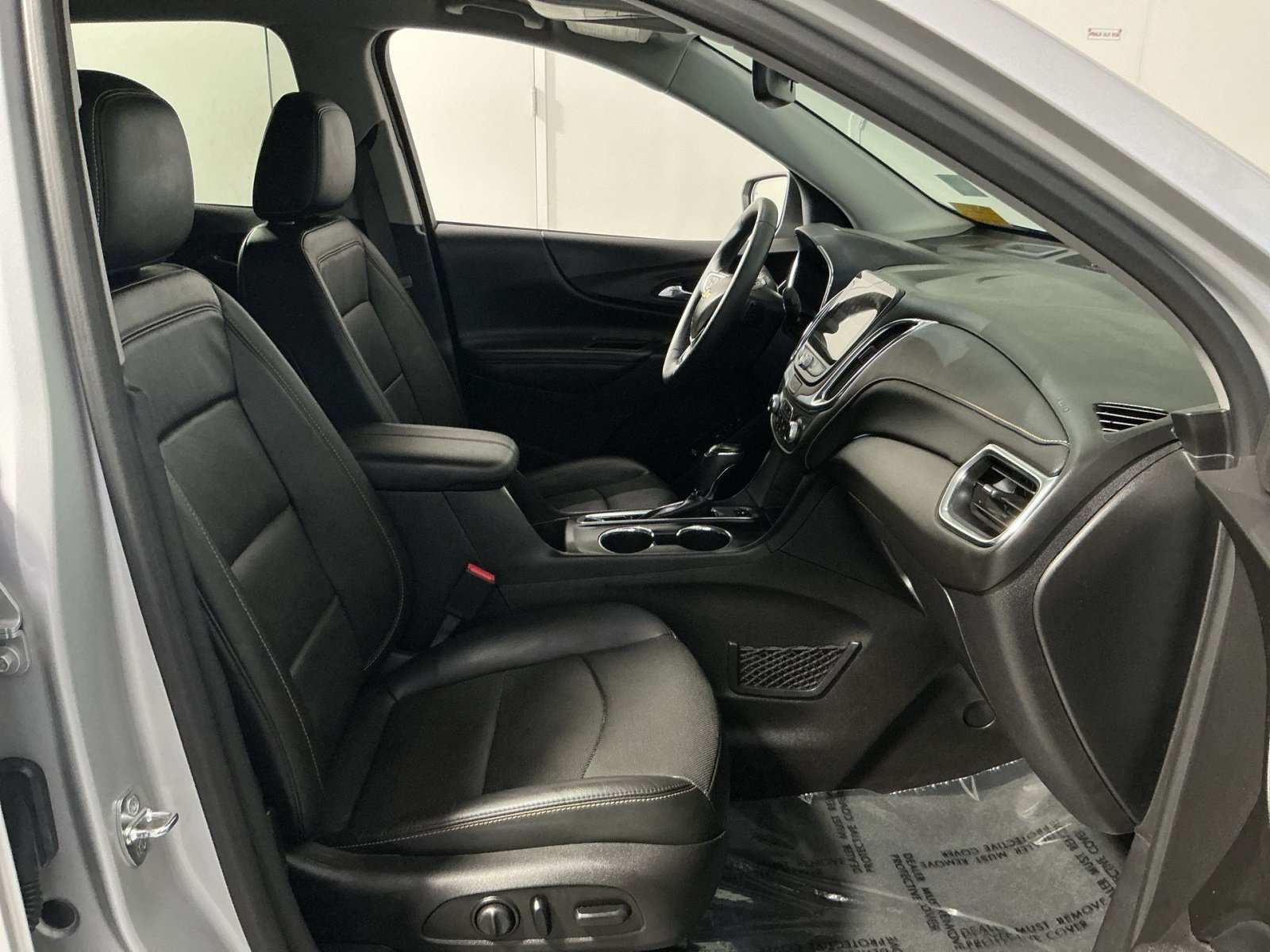 Used 2018 Chevrolet Equinox Premier AWD/4WD image 25