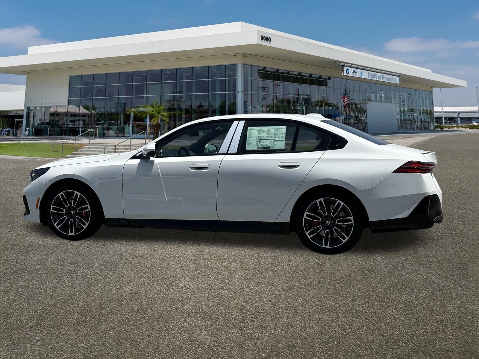 New 2027 BMW 530i RWD image 7