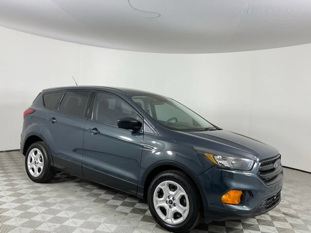 Used 2019 Ford Escape S FWD image 4