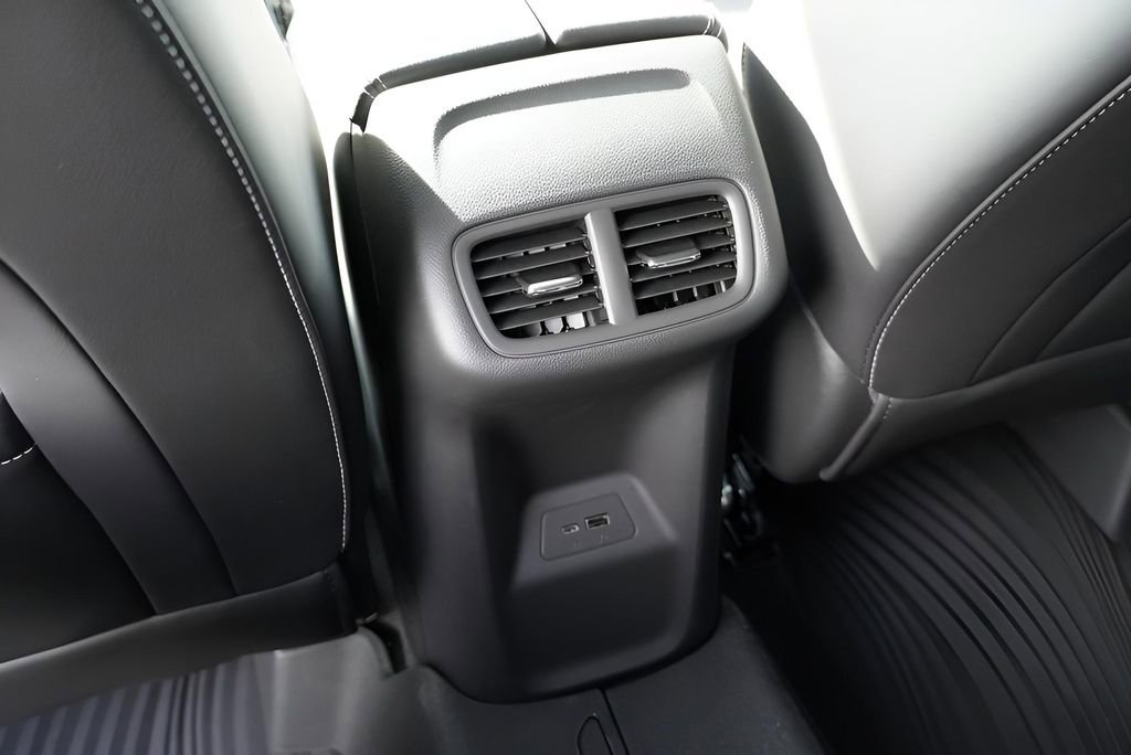 New 2026 Buick Envision Sport Touring image 26