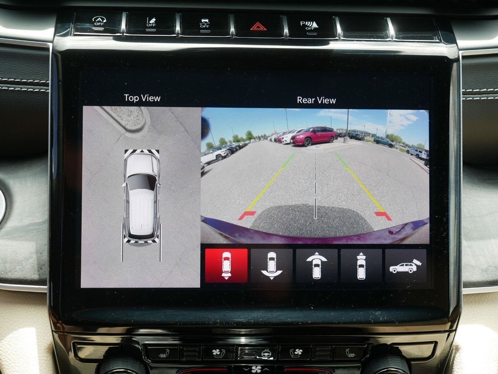 New 2025 Jeep Grand Cherokee L Limited AWD/4WD image 16