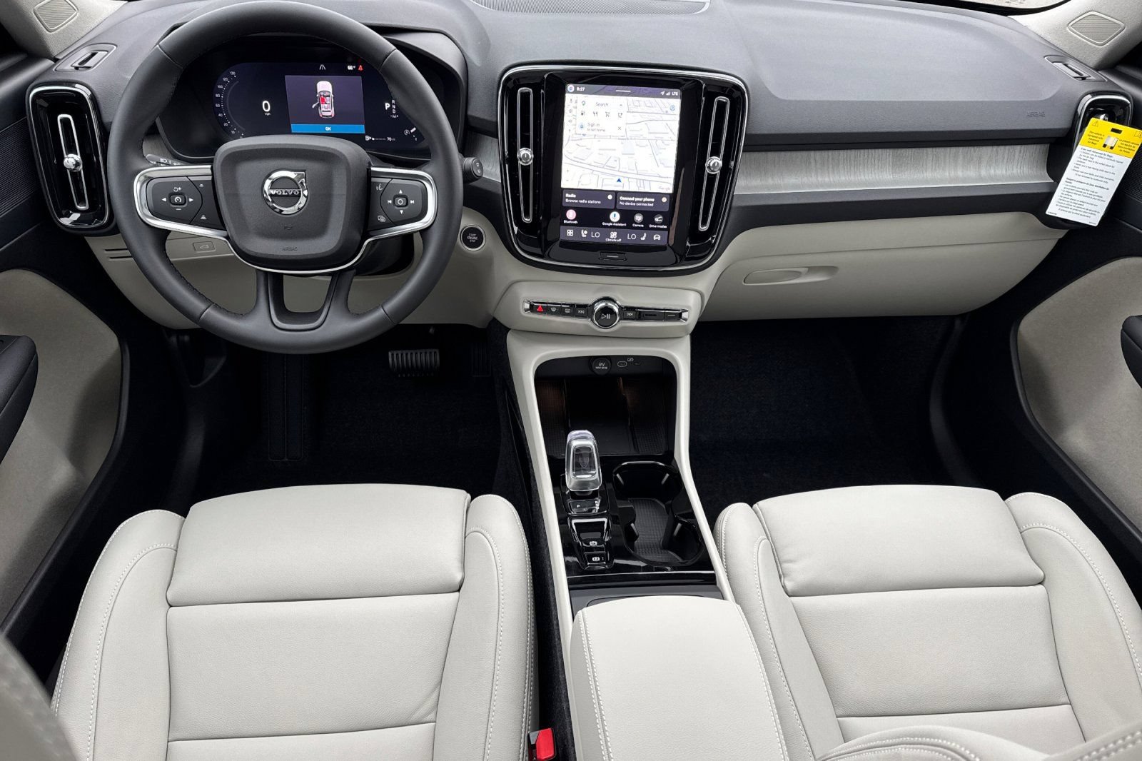 New 2026 Volvo XC40 B5 Plus w/ Protection Package Premier AWD/4WD image 14