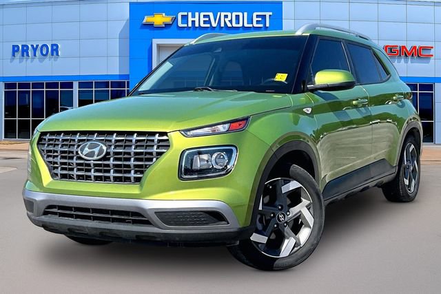 Used 2021 Hyundai Venue SEL w/ Cargo Package FWD image 3