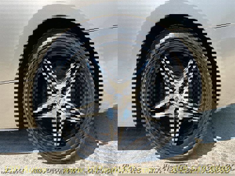 Used 2008 BMW 328i Convertible image 15