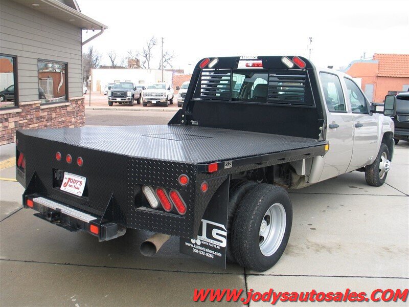 Used 2008 Chevrolet Silverado 3500 W/T AWD/4WD image 25