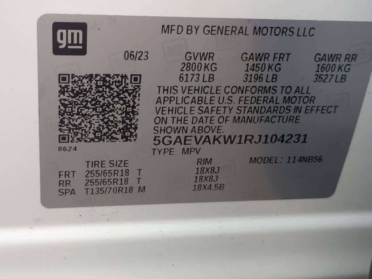 Used 2024 Buick Enclave Essence w/ Sound and Sites Package AWD/4WD image 36