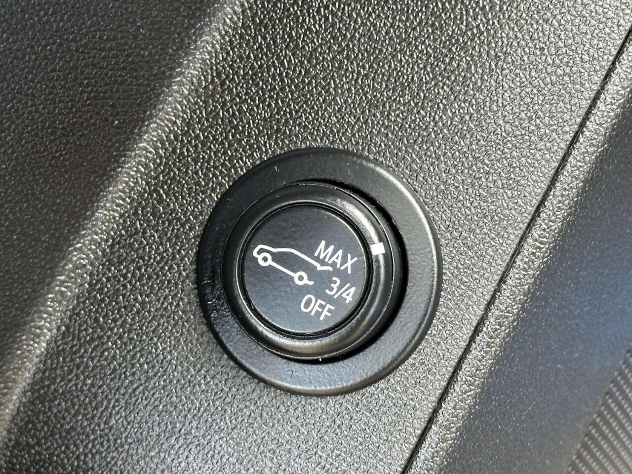 Used 2024 Chevrolet Equinox RS image 14