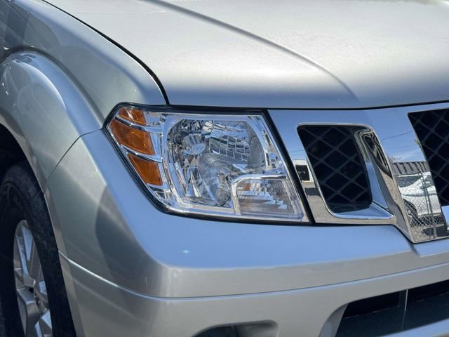 Used 2019 Nissan Frontier SV RWD image 5