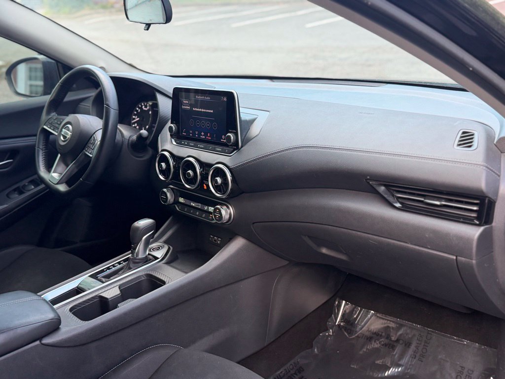 Used 2020 Nissan Sentra SV FWD image 16