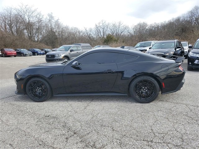 Used 2024 Ford Mustang GT Premium w/ GT Performance Package image 7