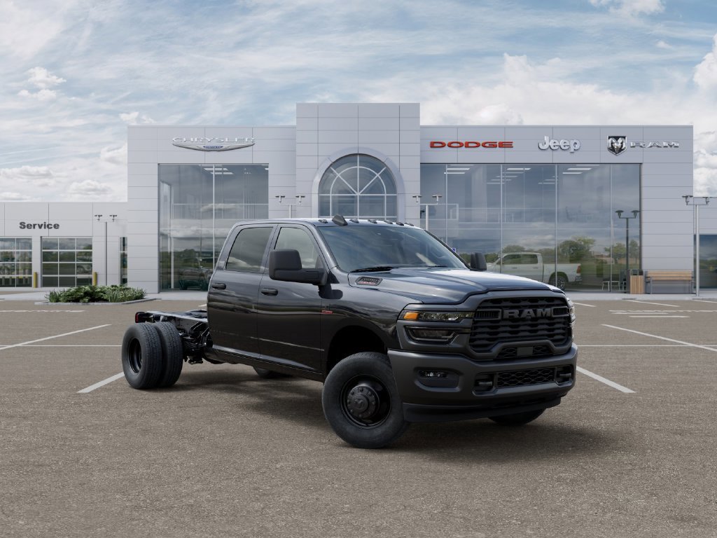 New 2026 RAM 3500 Tradesman AWD/4WD image 5