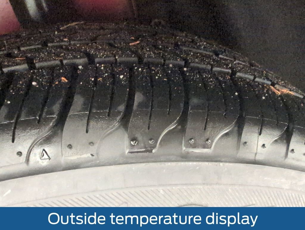 Used 2014 Ford Focus SE image 22