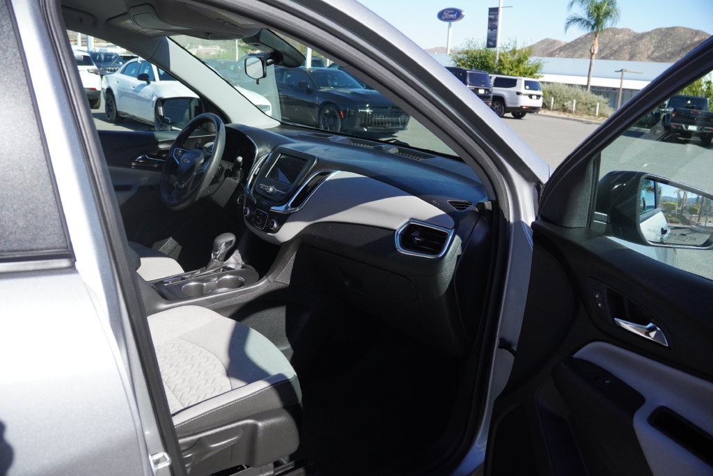 Used 2024 Chevrolet Equinox LS FWD image 33