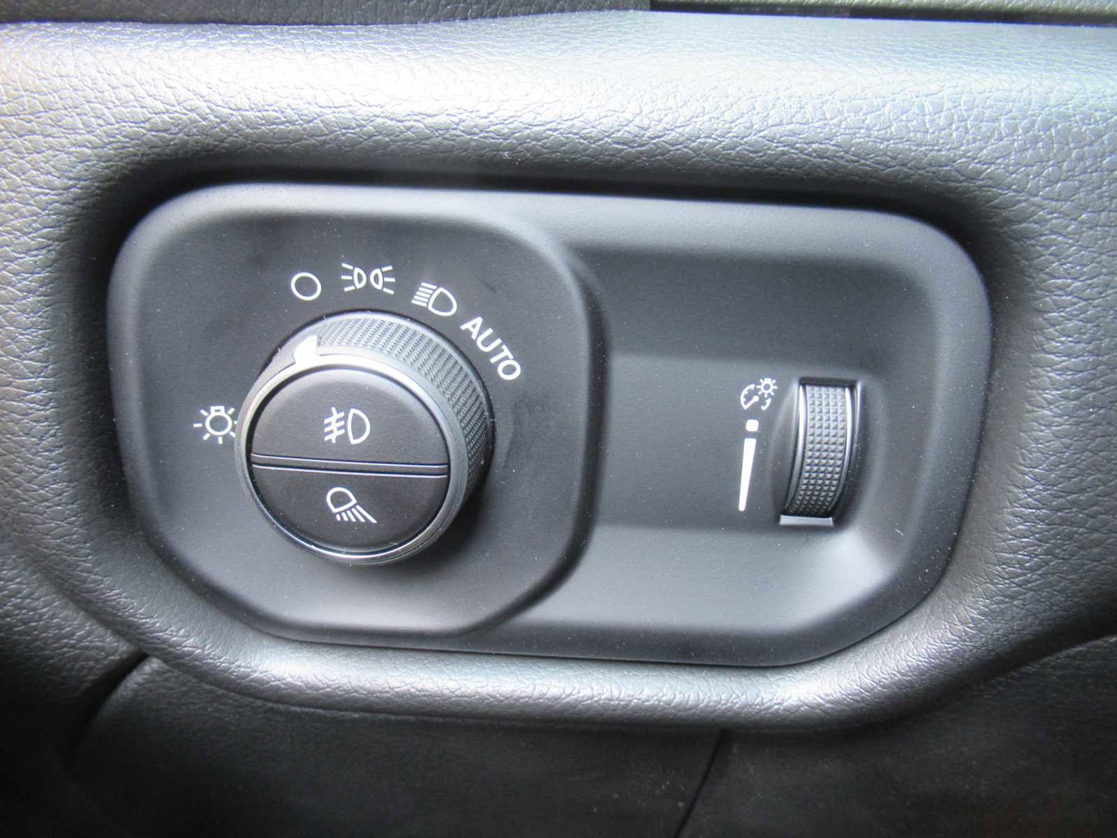 New 2026 RAM 2500 Tradesman image 33