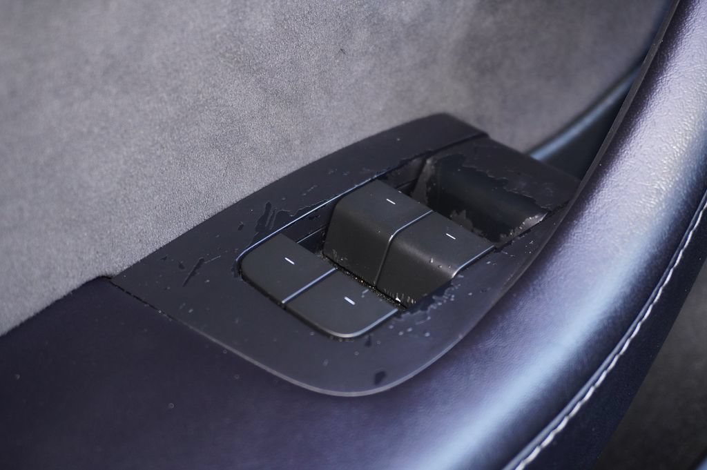 Used 2023 Tesla Model 3 Standard Range RWD image 14