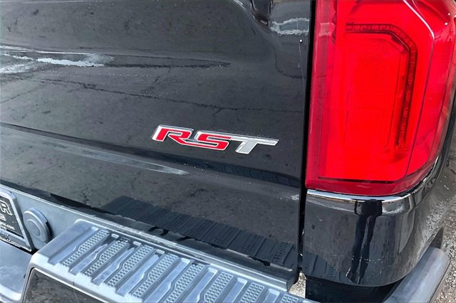 Used 2021 Chevrolet Silverado 1500 RST image 25