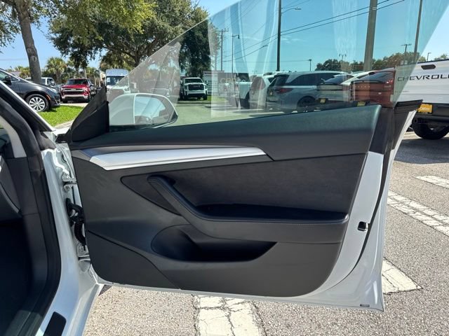 Used 2023 Tesla Model 3 Standard Range RWD image 13