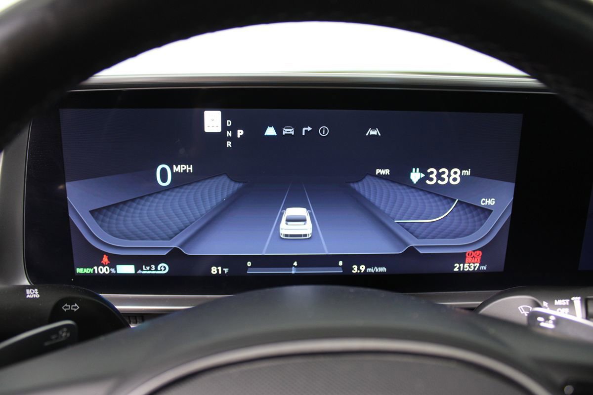 Used 2024 Hyundai Ioniq 6 Limited RWD image 13