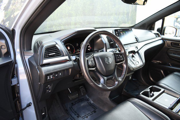 Used 2025 Honda Odyssey Sport-L image 14