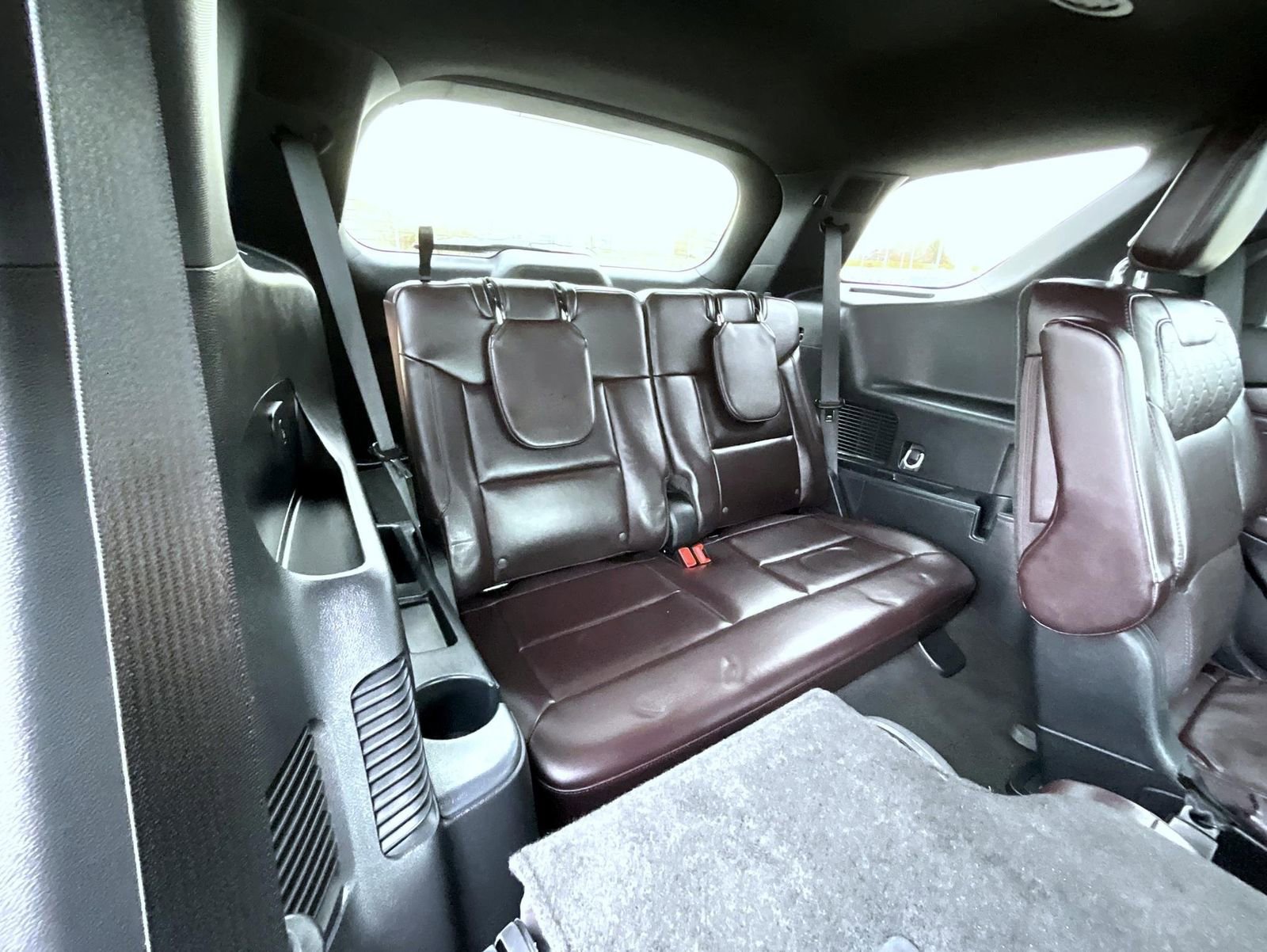 Used 2025 Ford Explorer Platinum w/ LUX Leather Package image 20