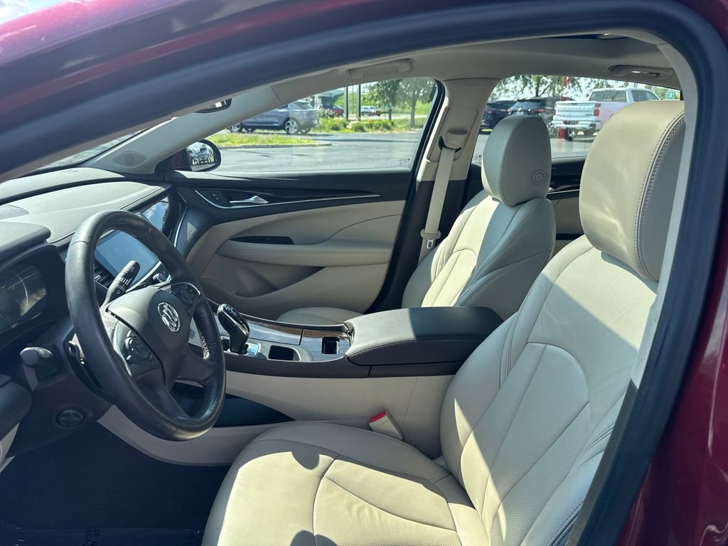 Used 2017 Buick LaCrosse Essence w/ Sun and Shade Package FWD image 6