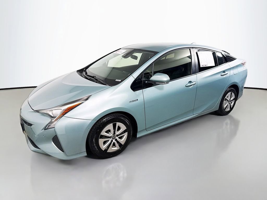 Used 2017 Toyota Prius Two w/ Prius Two Safety Plus Package FWD image 3
