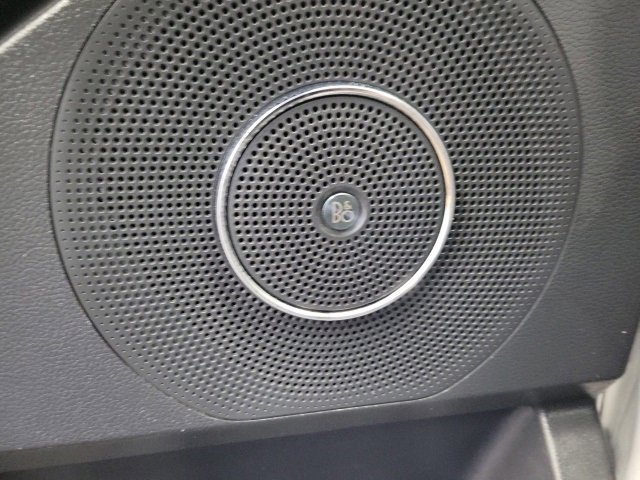 Used 2023 Ford Expedition Limited image 21