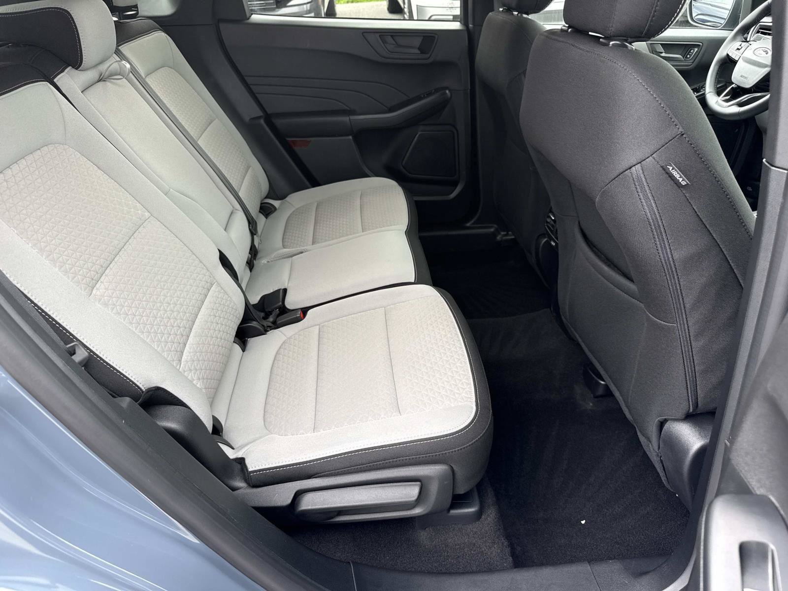Used 2024 Ford Escape Active w/ Cold Weather Package FWD image 20