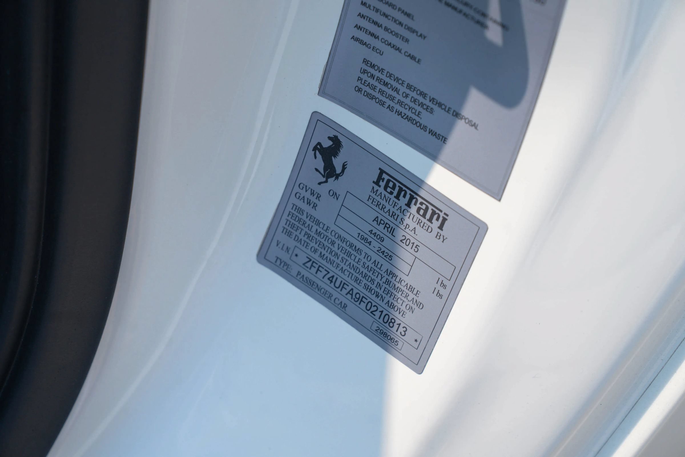 Used 2015 Ferrari F12 Berlinetta RWD image 43