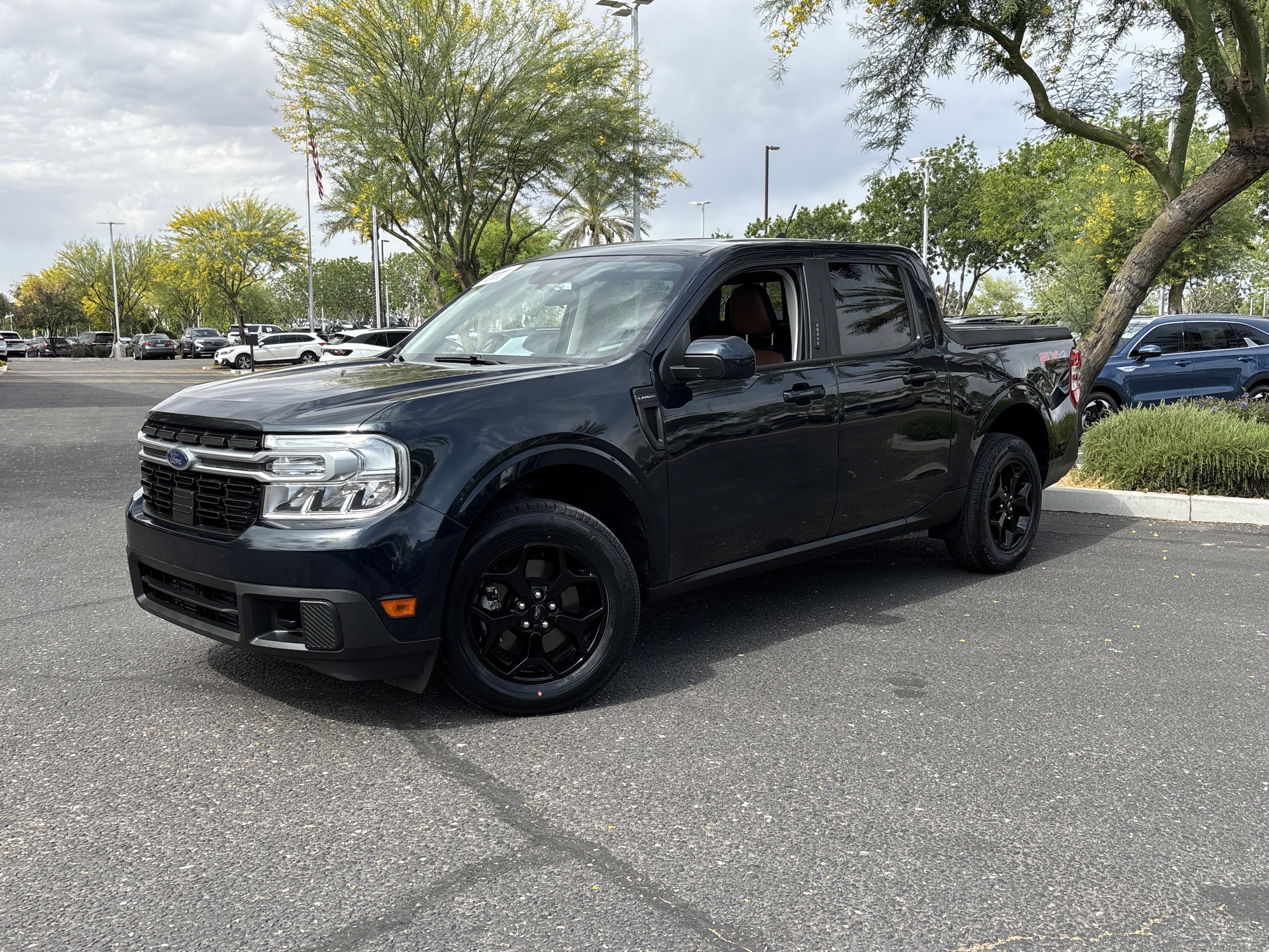 Used 2022 Ford Maverick Lariat w/ Lariat Luxury Package image 31