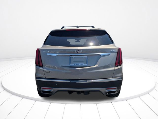 Used 2022 Cadillac XT5 Premium Luxury FWD image 4