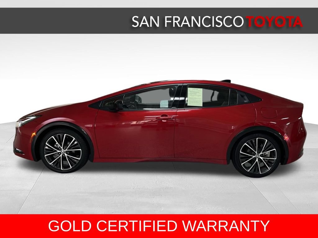 Used 2024 Toyota Prius Limited w/ Limited Premium Package FWD image 2