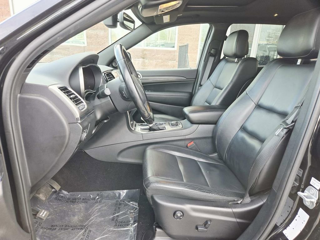 Used 2019 Jeep Grand Cherokee Limited image 12