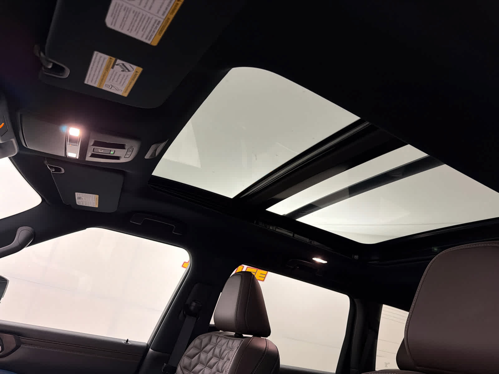 Certified 2026 Nissan Armada Platinum RWD image 15