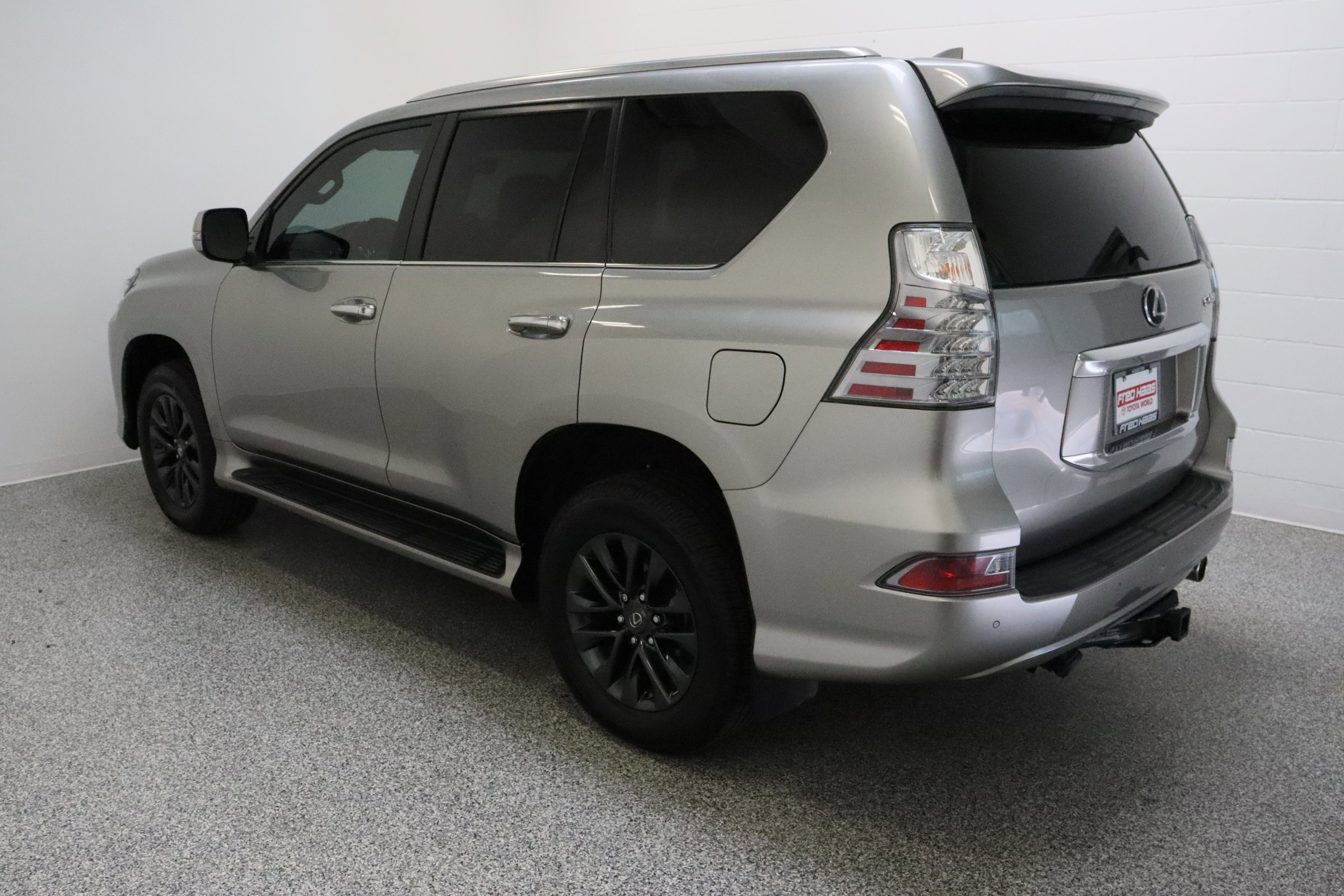 Used 2023 Lexus GX 460 Premium w/ Premium Plus Package image 9