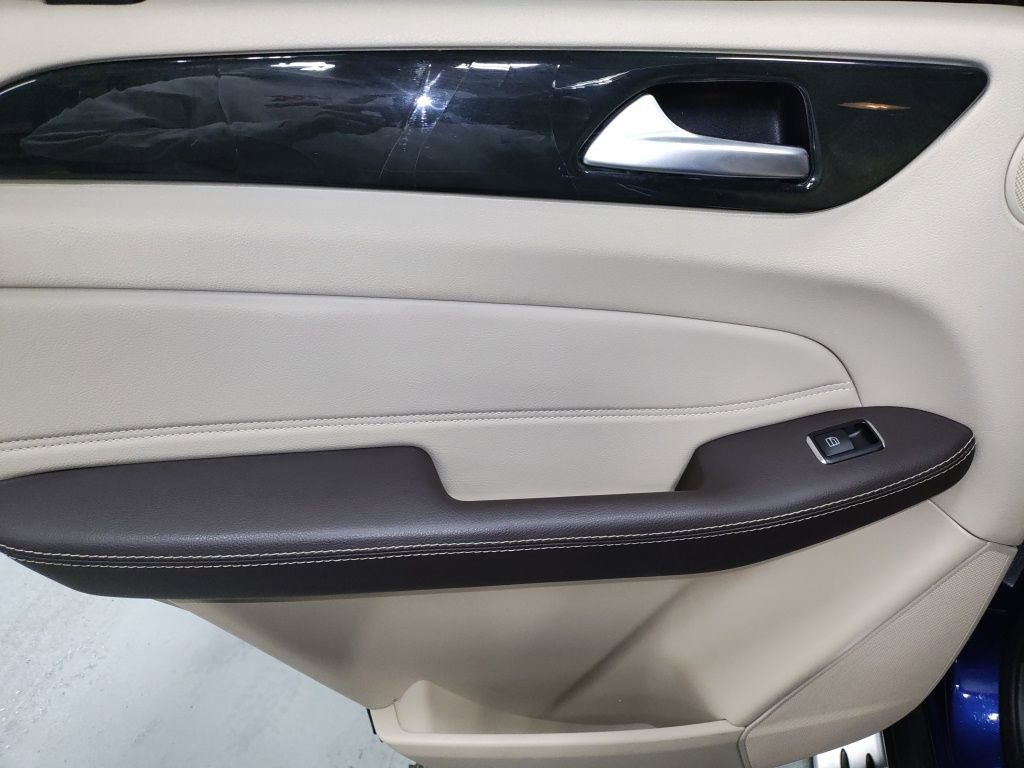 Used 2018 Mercedes-Benz GLE 350 4MATIC image 28