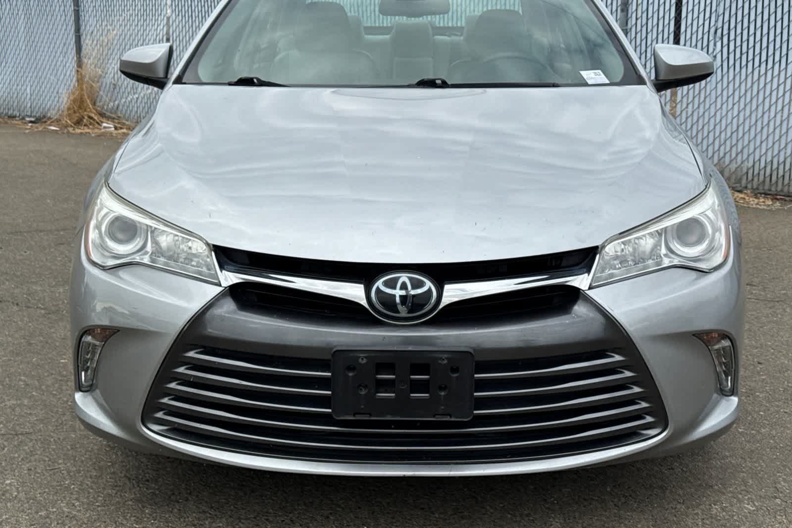 Used 2017 Toyota Camry XLE w/ Moonroof Package FWD image 15