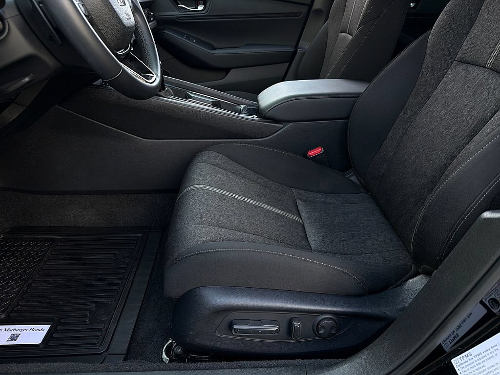 Used 2023 Honda Accord Sport image 14