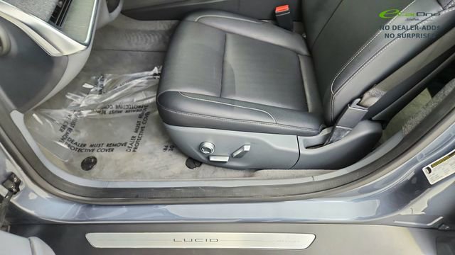 Used 2023 Lucid Air Pure AWD/4WD image 34