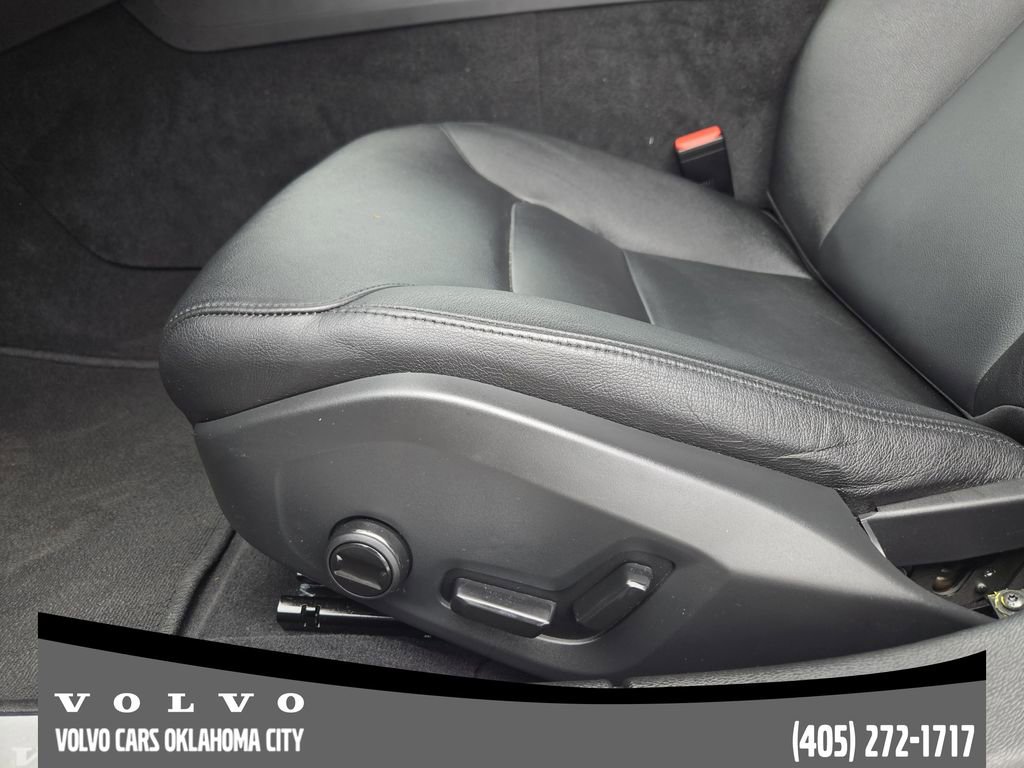 Used 2024 Volvo S60 B5 Core FWD image 23