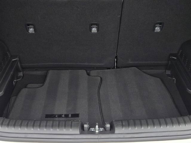 Used 2025 Kia Soul LX image 9